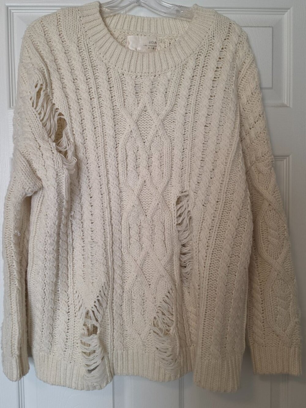 J.O.A. Los Angeles Cream Distressed Cable Knit Sweater Size M